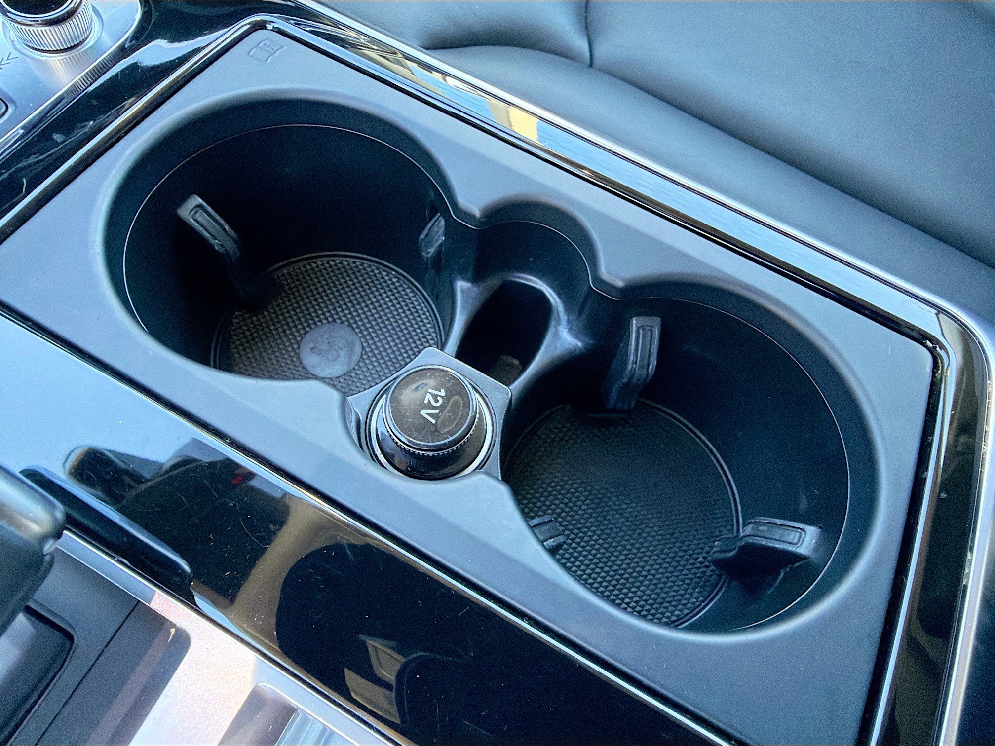 Used 2022 Audi Q8 Premium w/ Convenience Package image 31