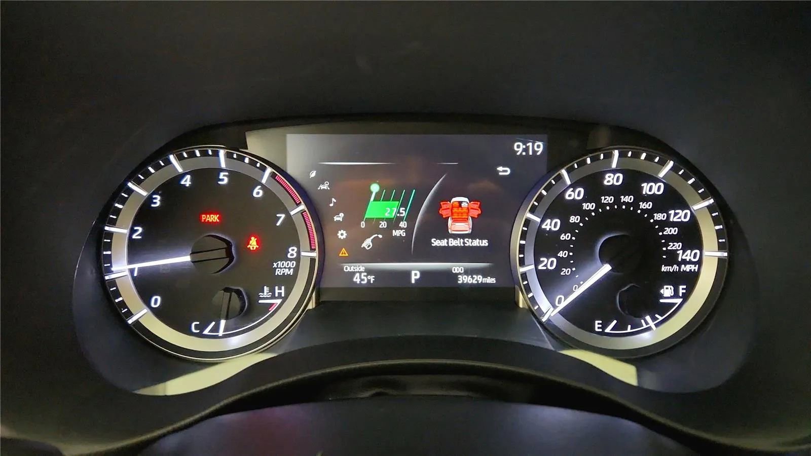 Used 2023 Toyota Highlander LE image 25