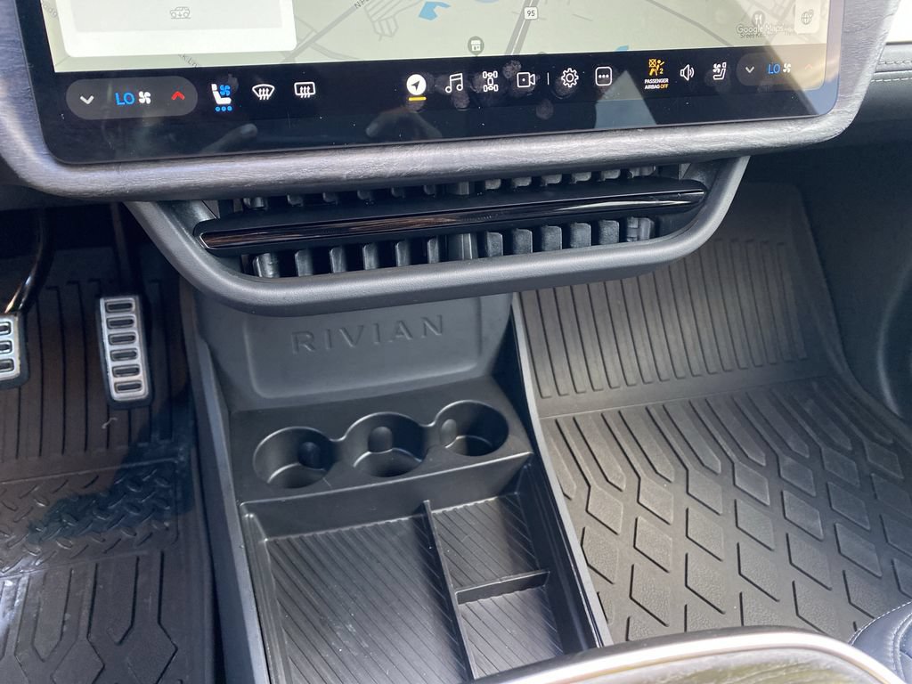 Used 2023 Rivian R1S Adventure Quad AWD/4WD image 23