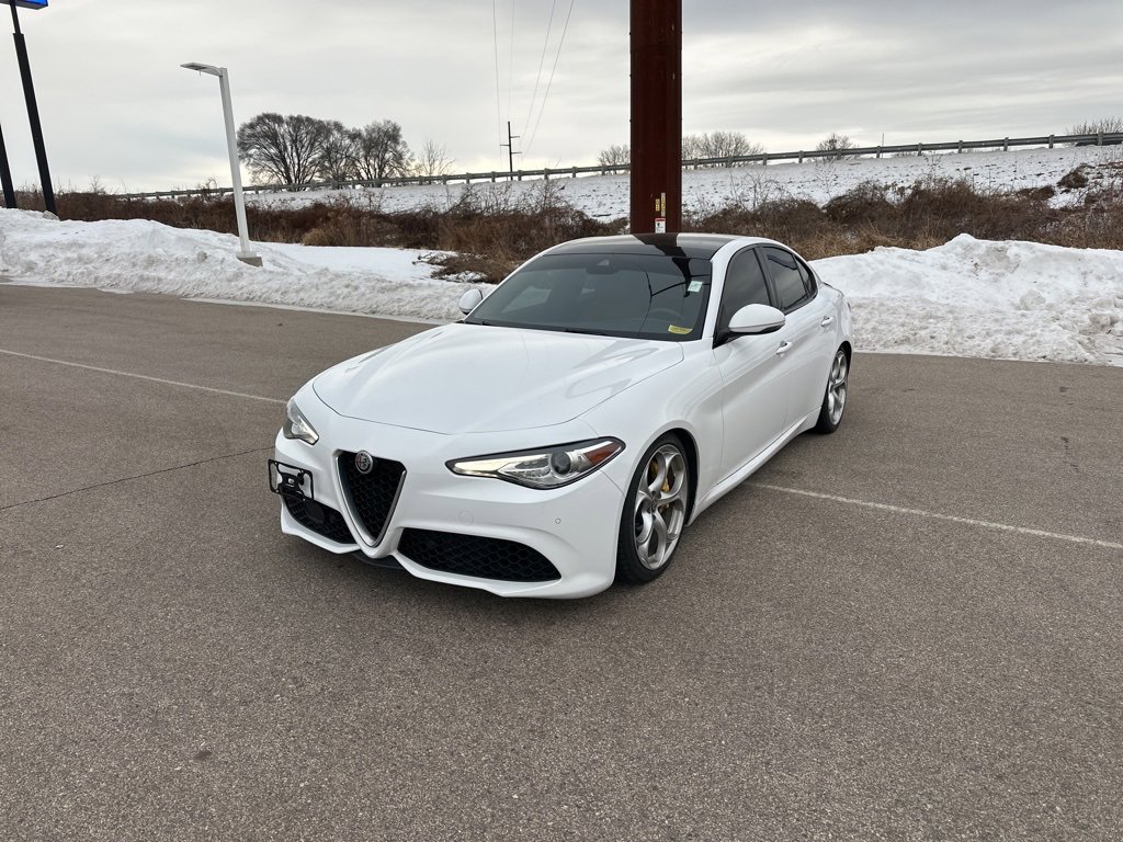 Used 2020 Alfa Romeo Giulia Ti Sport w/ Quick Order Package 22S Sport image 15