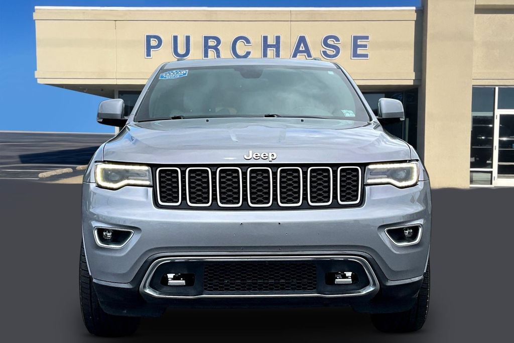 Used 2018 Jeep Grand Cherokee Limited AWD/4WD image 2