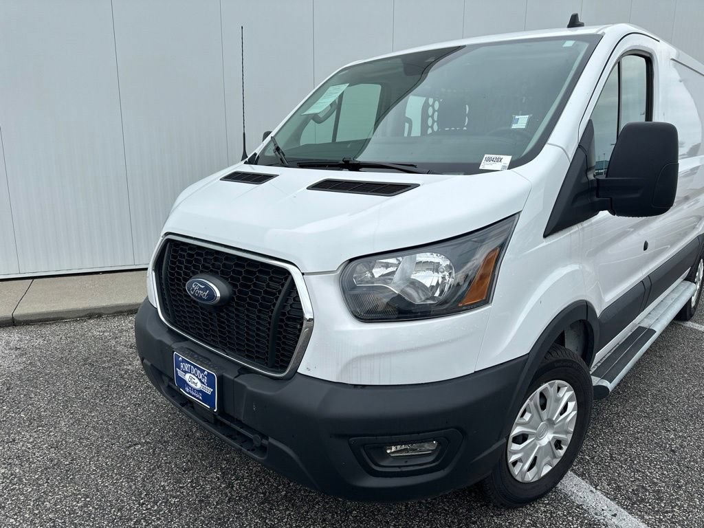 Certified 2025 Ford Transit 250 Low Roof w/ Exterior Upgrade Package RWD image 2