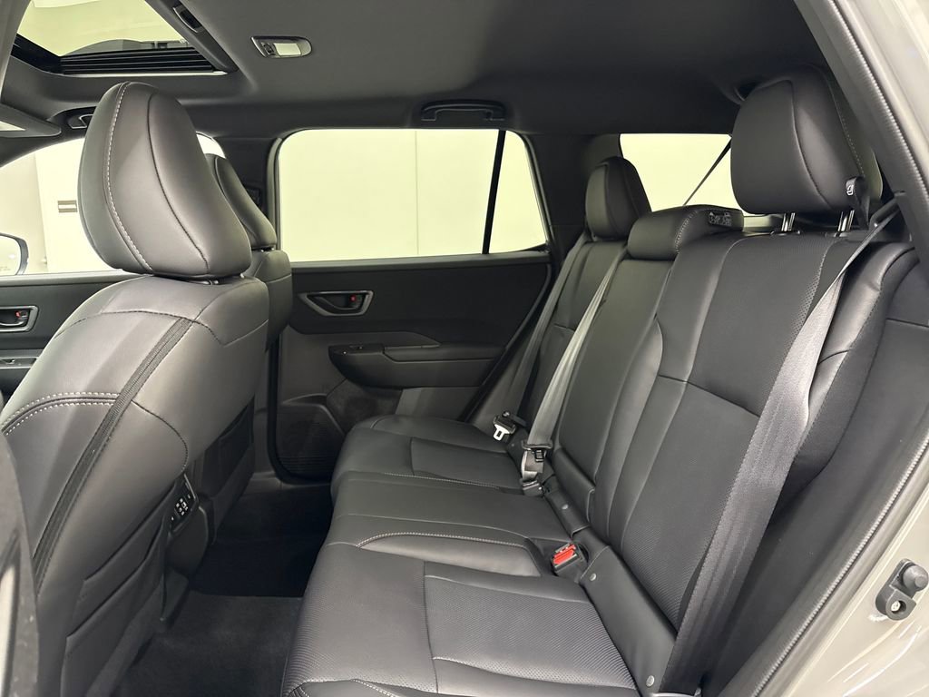 New 2026 Subaru Outback Limited XT AWD/4WD image 27