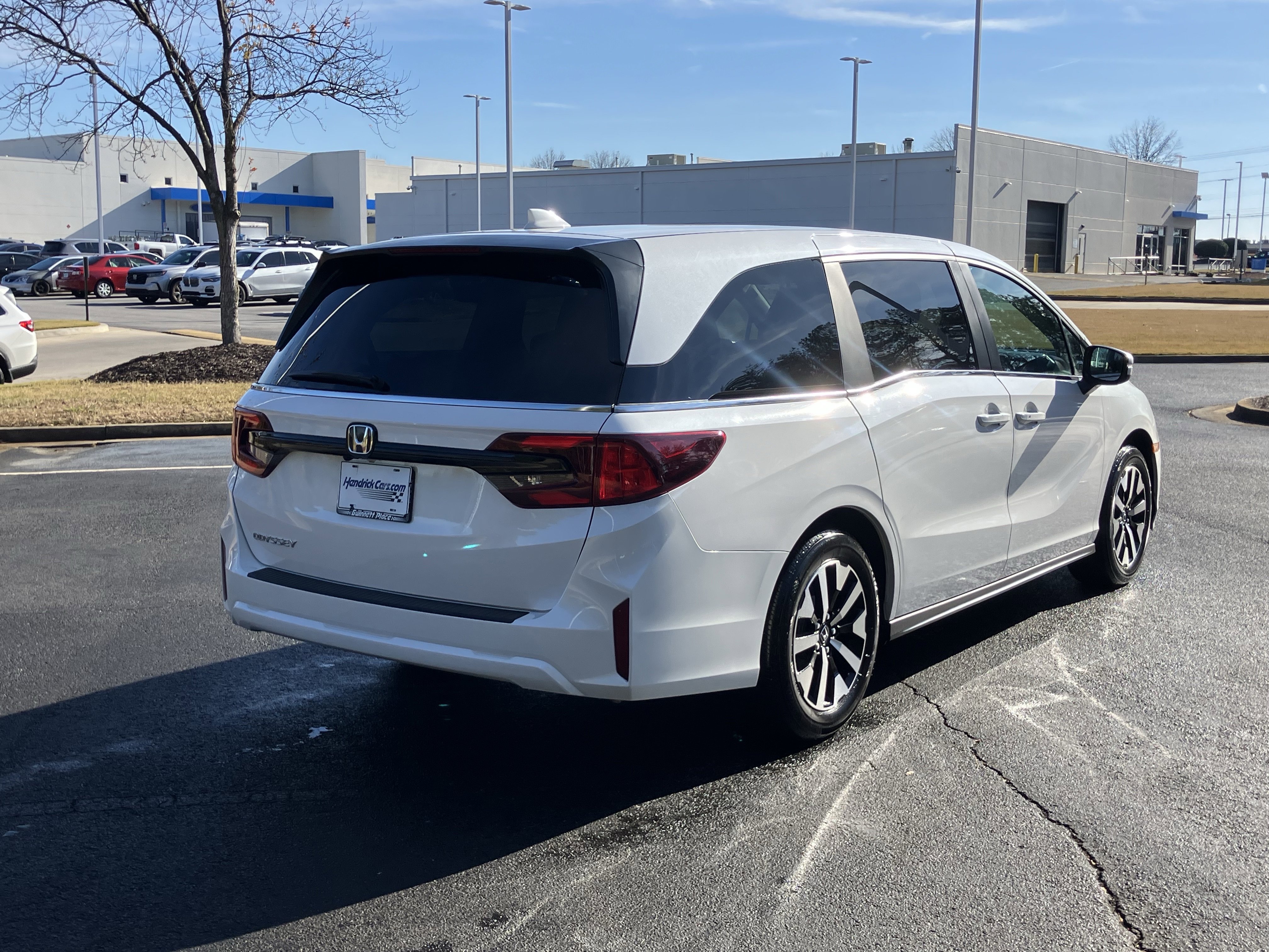 Used 2025 Honda Odyssey EX-L image 10