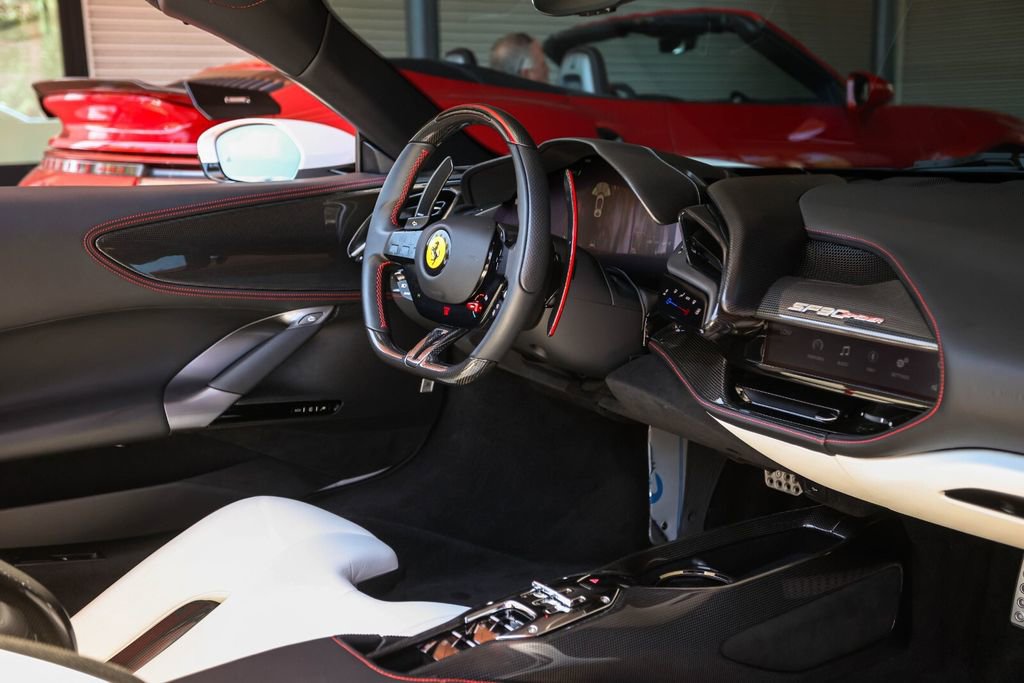 Certified 2025 Ferrari SF90 Spider AWD/4WD image 50