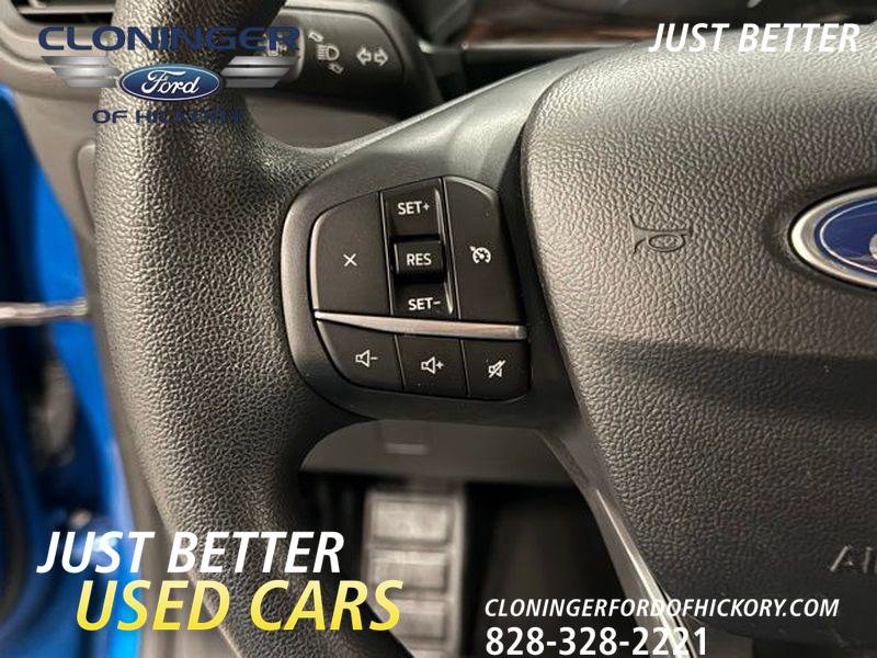 Used 2020 Ford Escape SE image 19