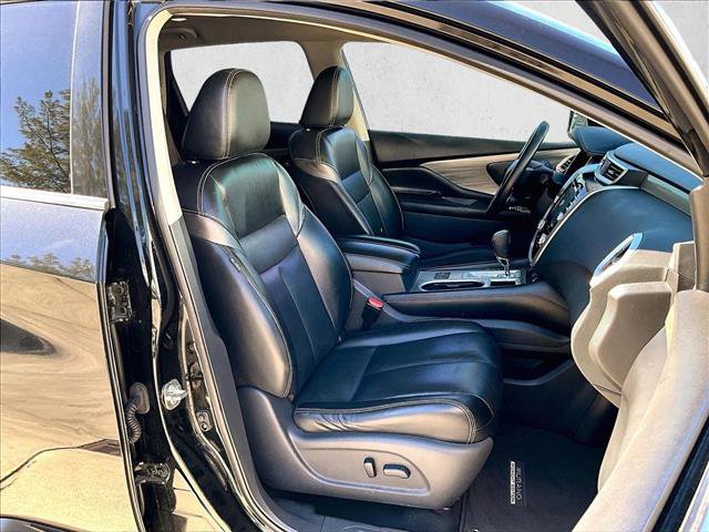 Used 2018 Nissan Murano SL w/ Midnight Edition Package image 9