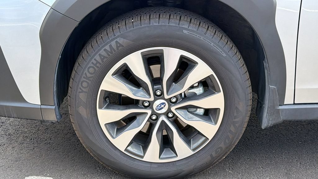 Certified 2025 Subaru Outback Limited w/ Popular Package #2 AWD/4WD image 9