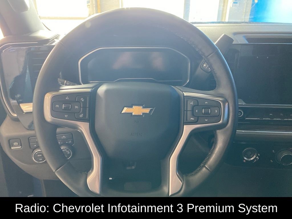 Used 2024 Chevrolet Silverado 1500 LT AWD/4WD image 6