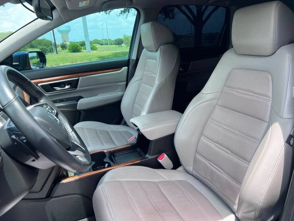 Used 2022 Honda CR-V Touring image 17