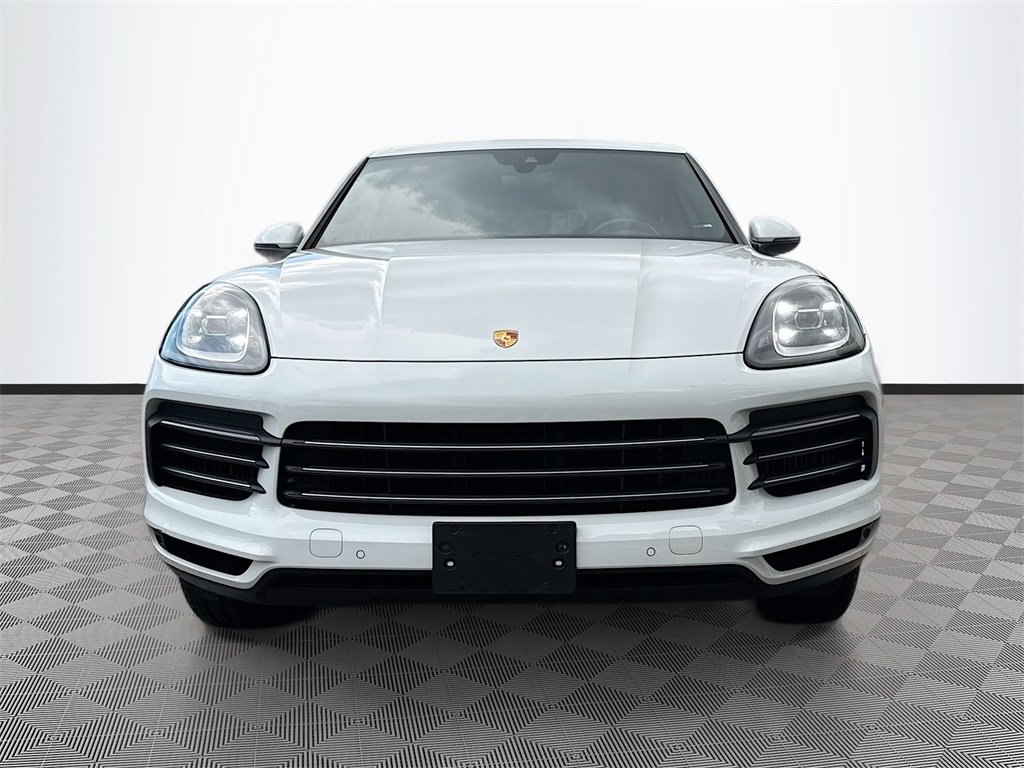 Used 2020 Porsche Cayenne Base w/ Premium Package image 2