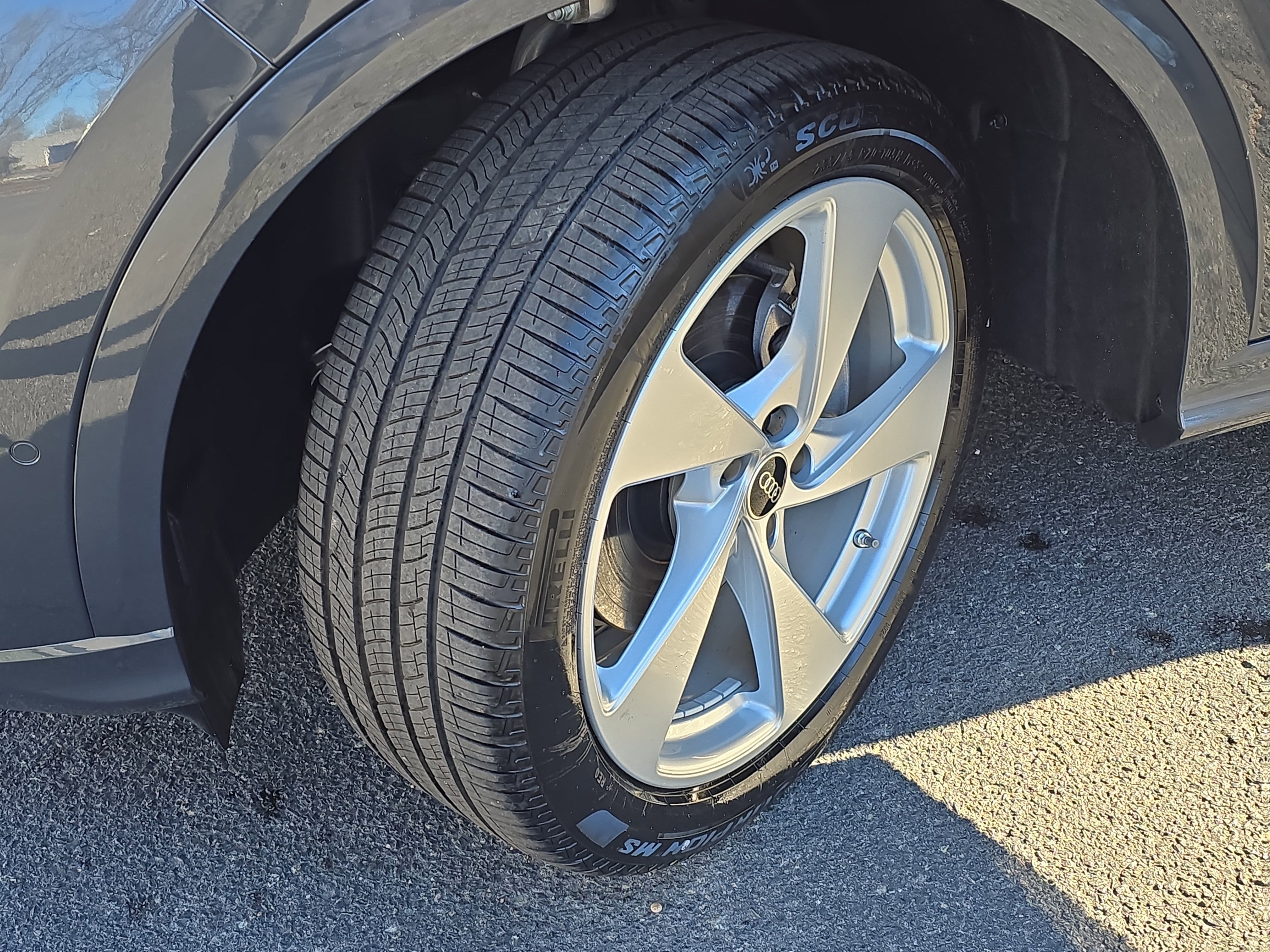 New 2025 Audi Q5 Premium Plus image 32