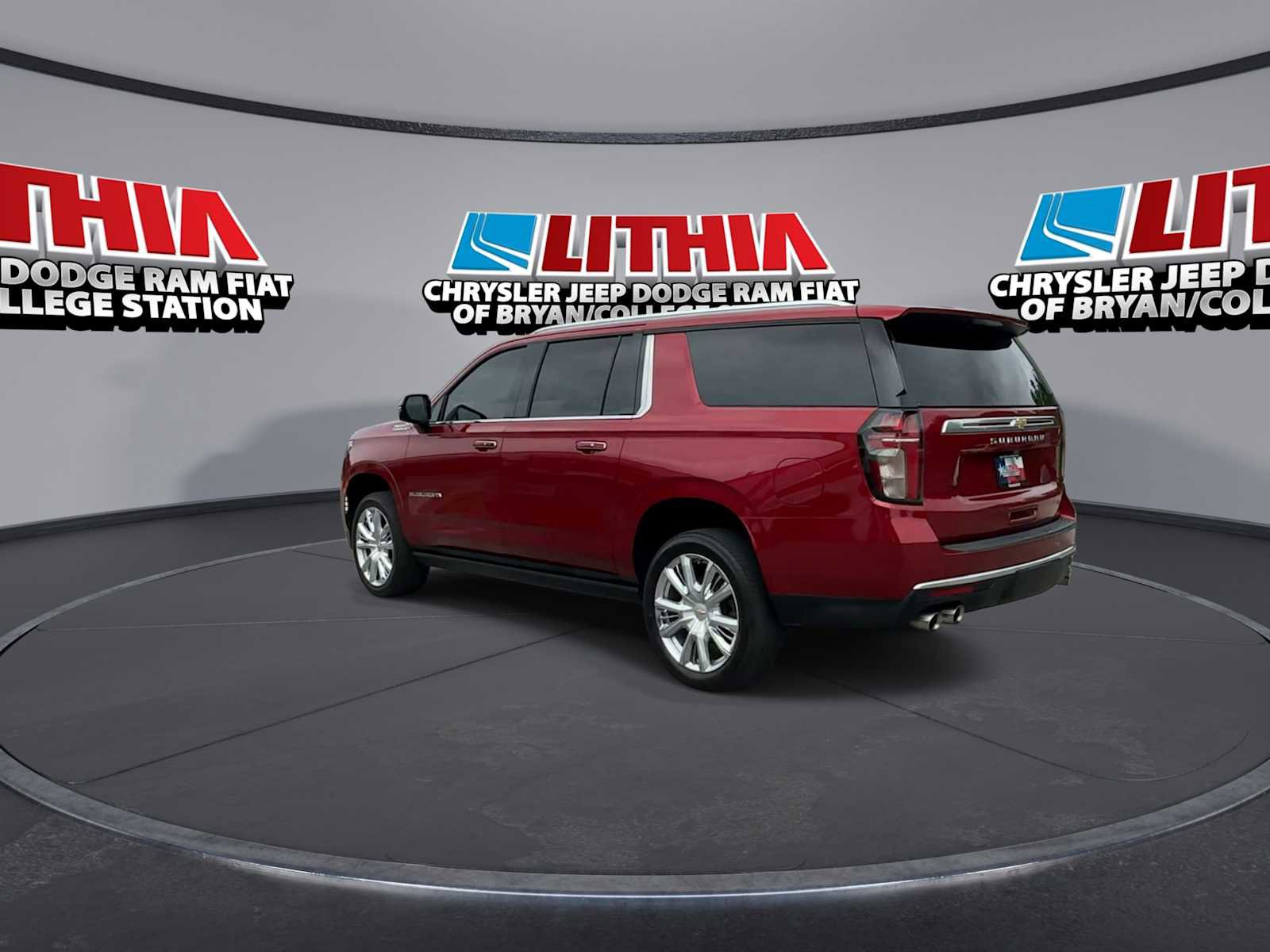 Used 2021 Chevrolet Suburban High Country w/ Premium Package AWD/4WD image 6