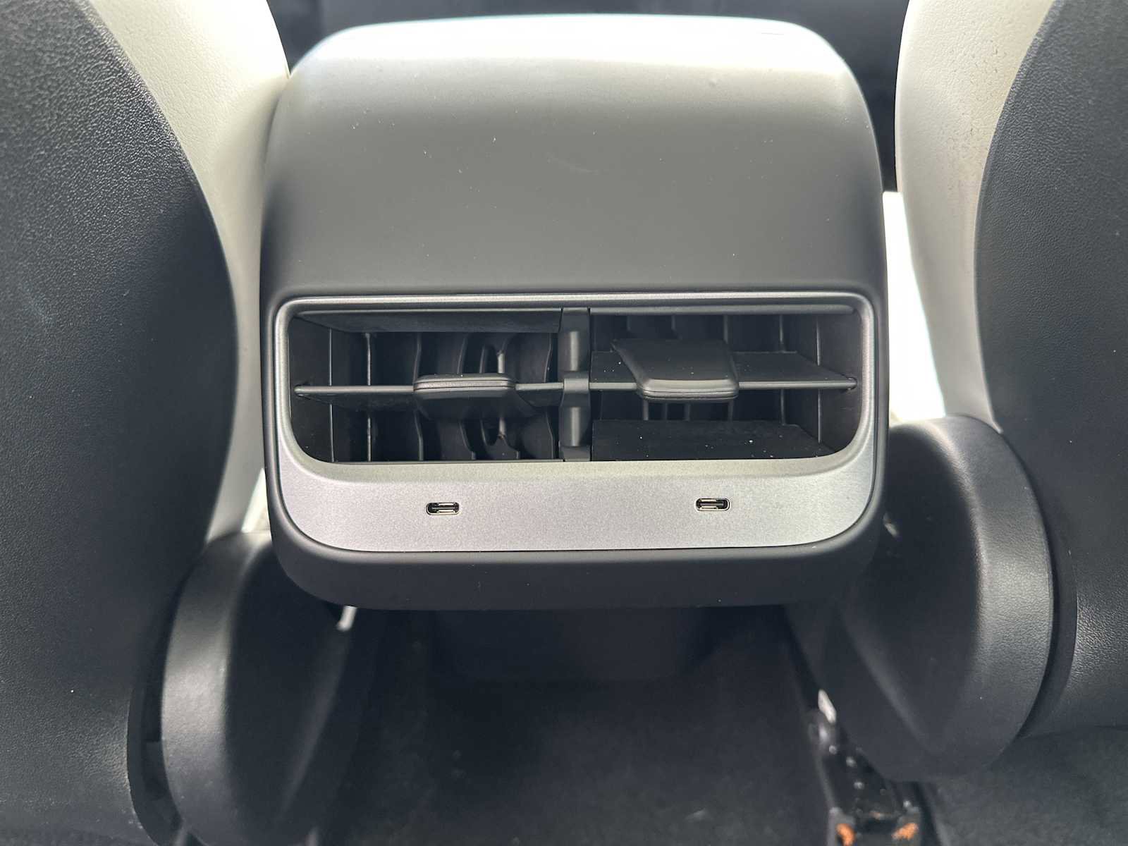 Used 2020 Tesla Model 3 Long Range image 27