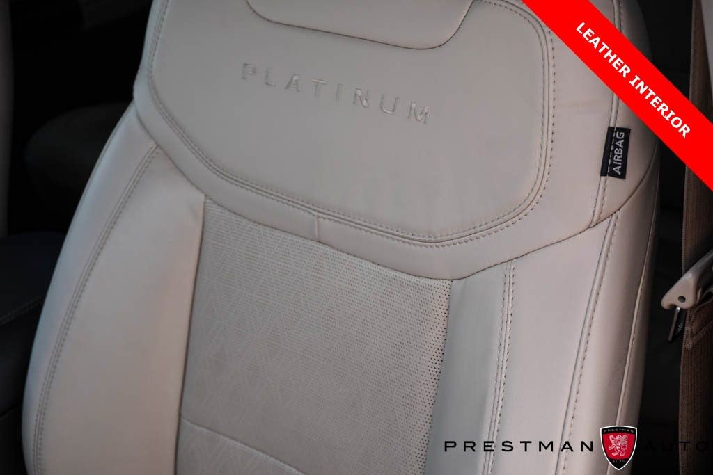 Used 2022 Ford Explorer Platinum w/ Equipment Group 601A image 12