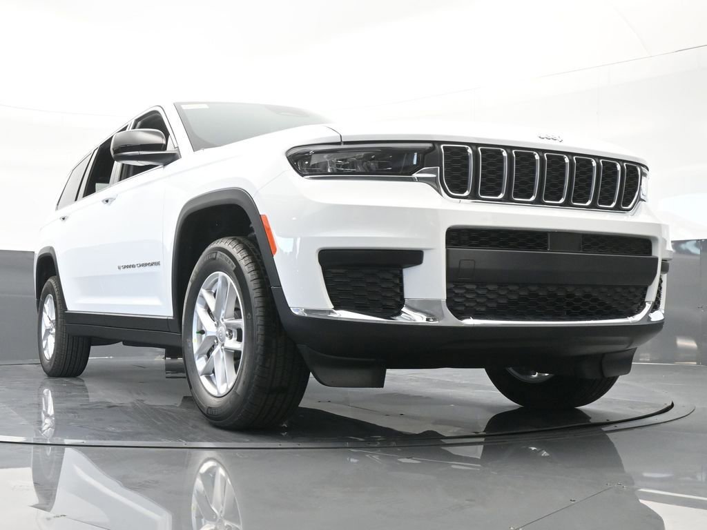 Used 2024 Jeep Grand Cherokee L Laredo w/ Luxury Tech Group I image 56