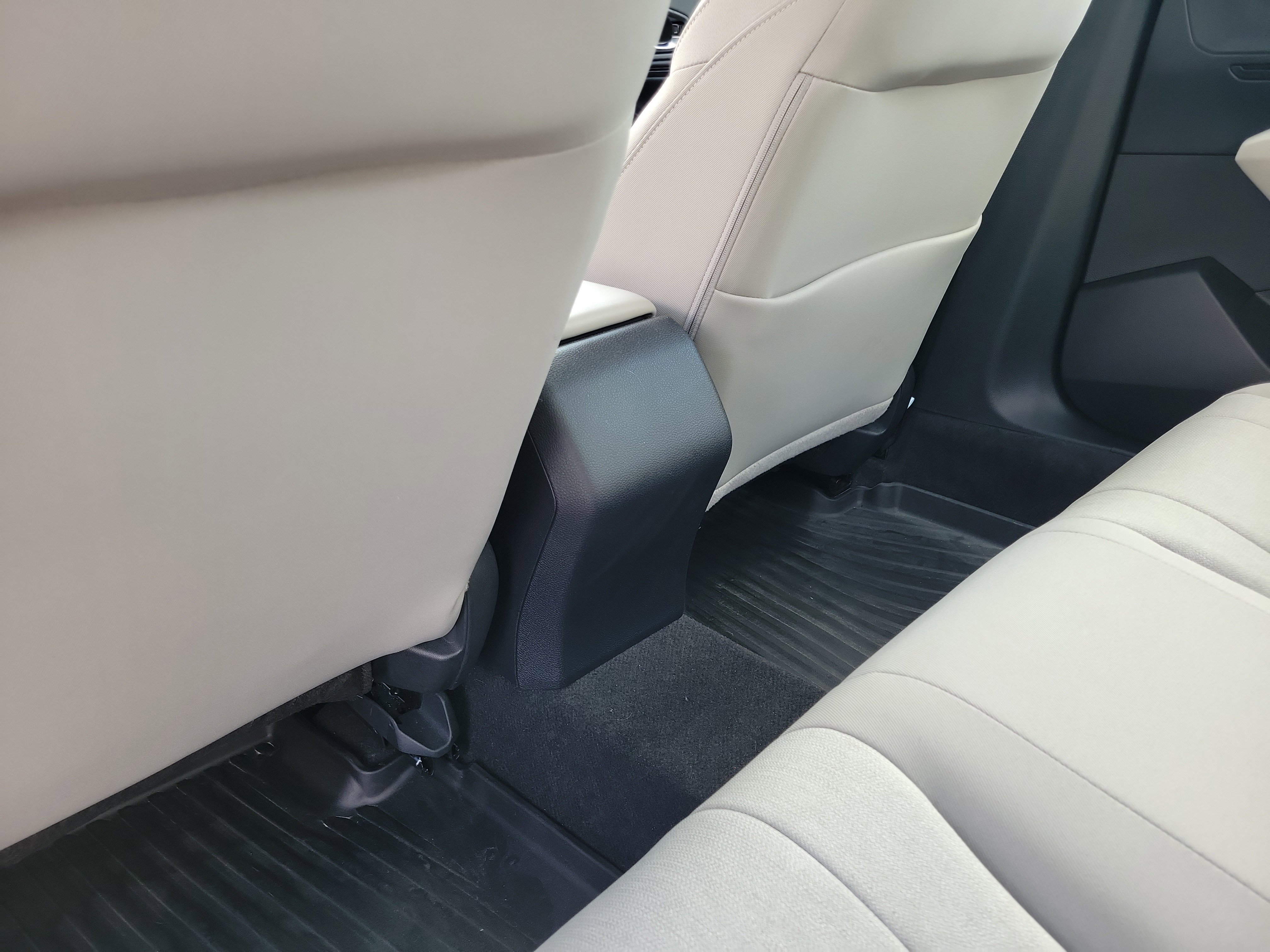 Used 2024 Honda Accord EX image 13