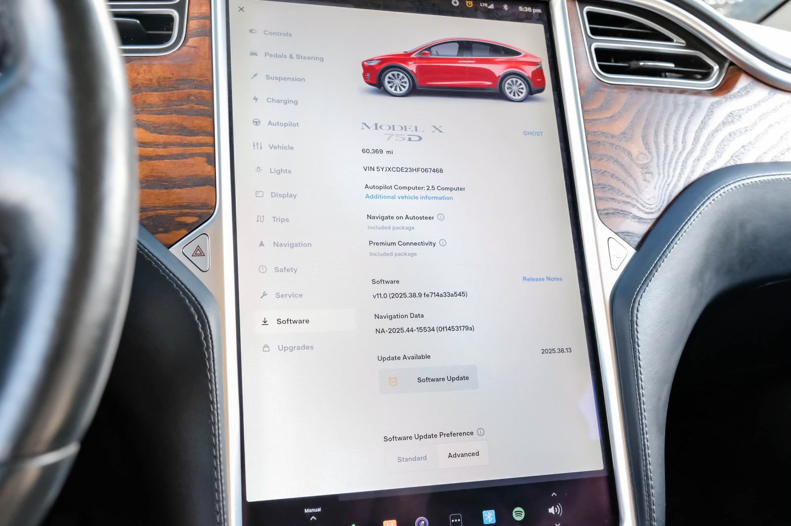 Used 2017 Tesla Model X 75D AWD/4WD image 26