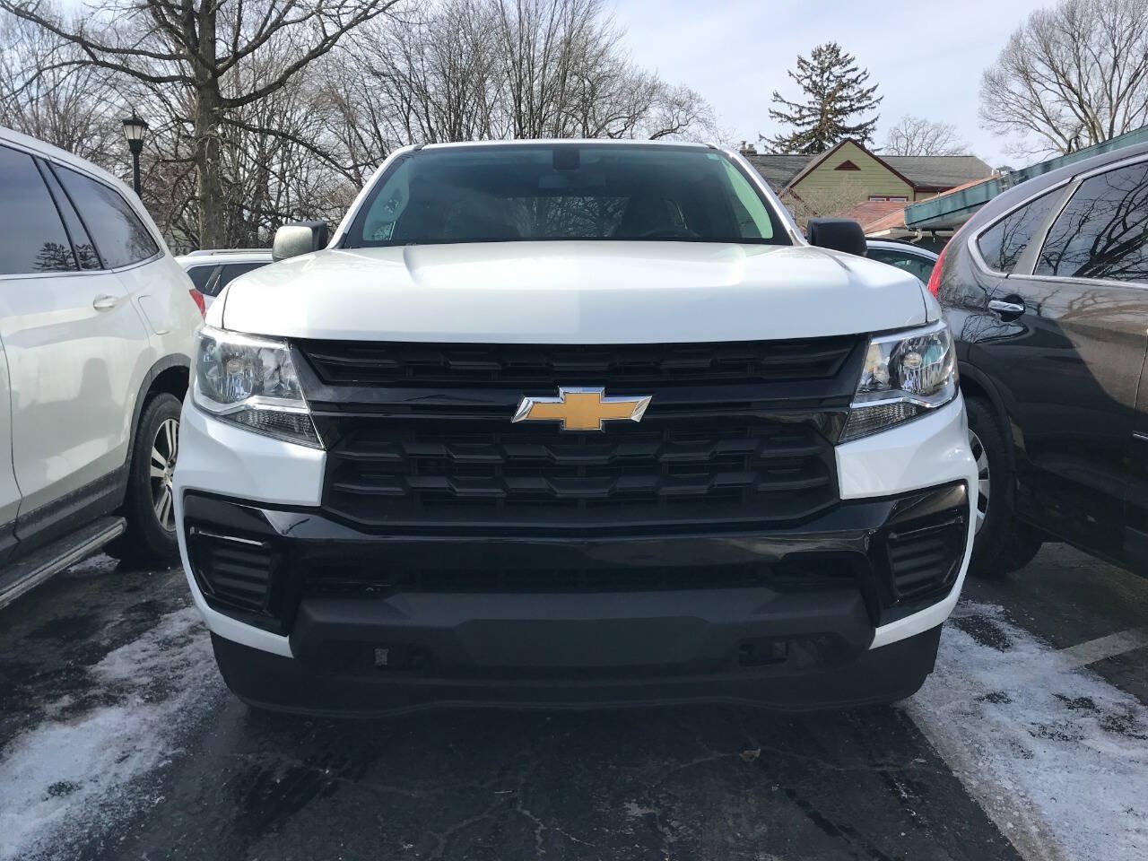Used 2021 Chevrolet Colorado W/T RWD image 3