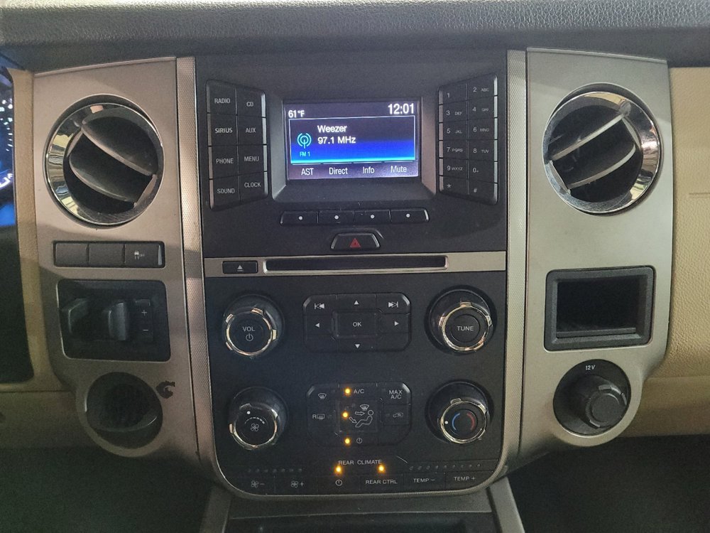 Used 2015 Ford Expedition EL XLT image 25