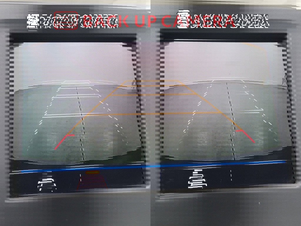 Used 2020 Chevrolet Equinox LT w/ Driver Convenience Package image 24