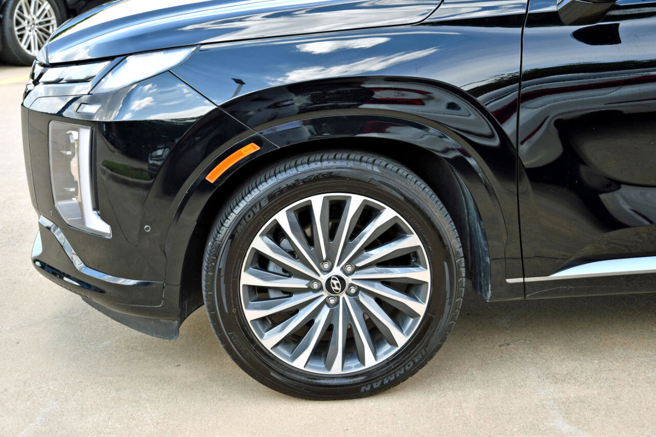 Used 2024 Hyundai Palisade Calligraphy image 4