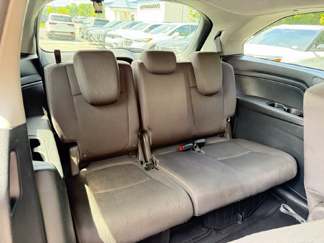 Used 2020 Honda Odyssey LX image 25