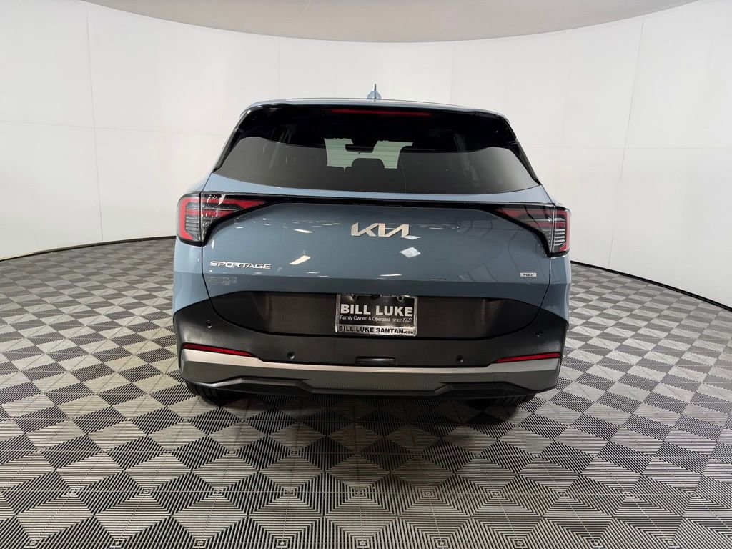 Used 2026 Kia Sportage S image 8