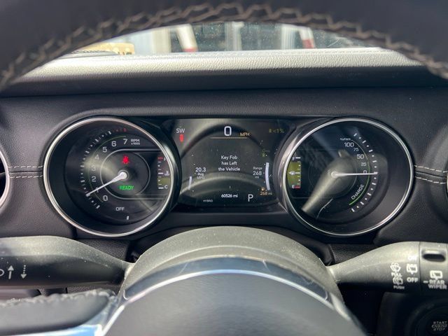 Used 2023 Jeep Wrangler Unlimited Sahara AWD/4WD image 18