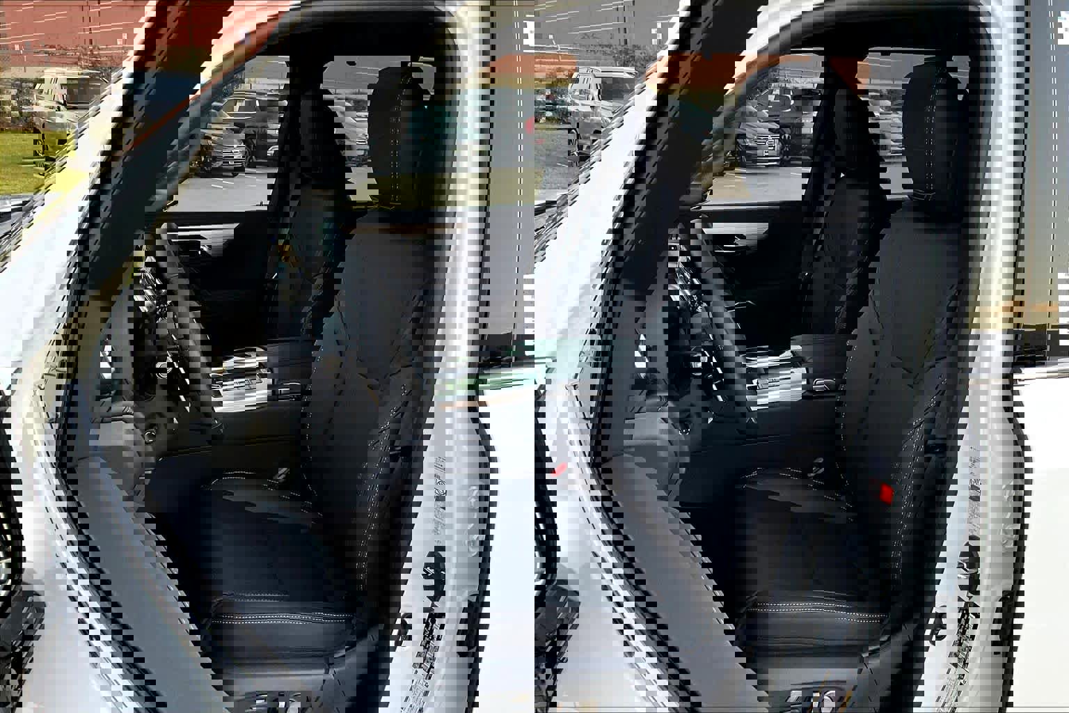 New 2025 Lexus LX 700h F Sport image 9