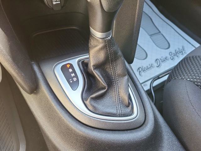 Used 2015 Dodge Dart SE w/ Convenience Group image 12