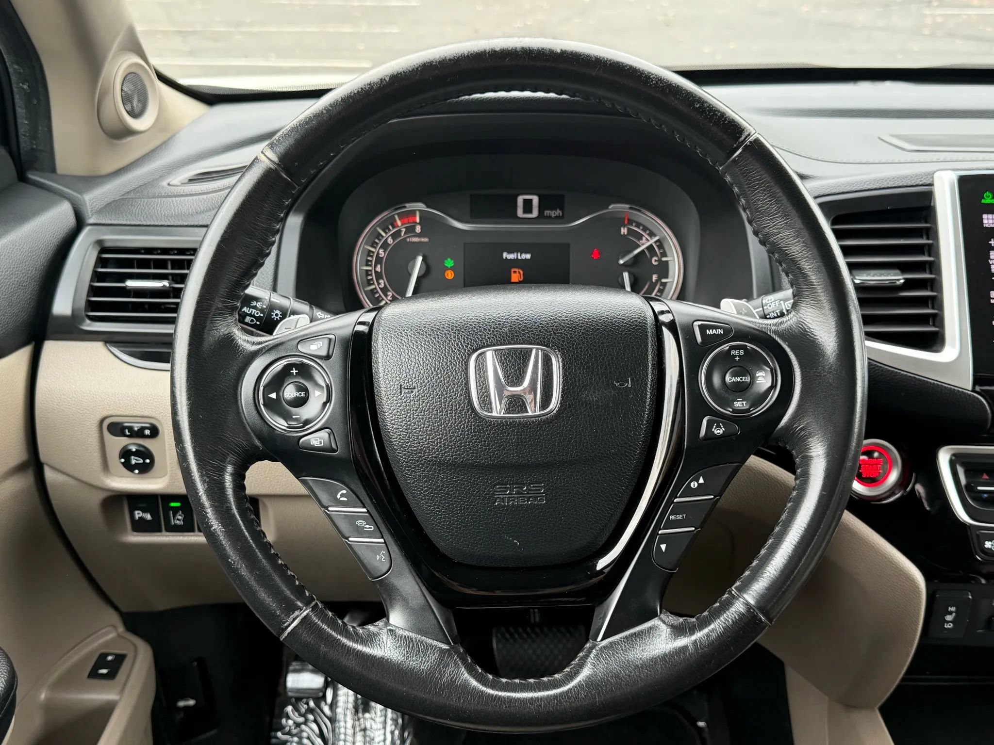 Used 2016 Honda Pilot Touring image 10
