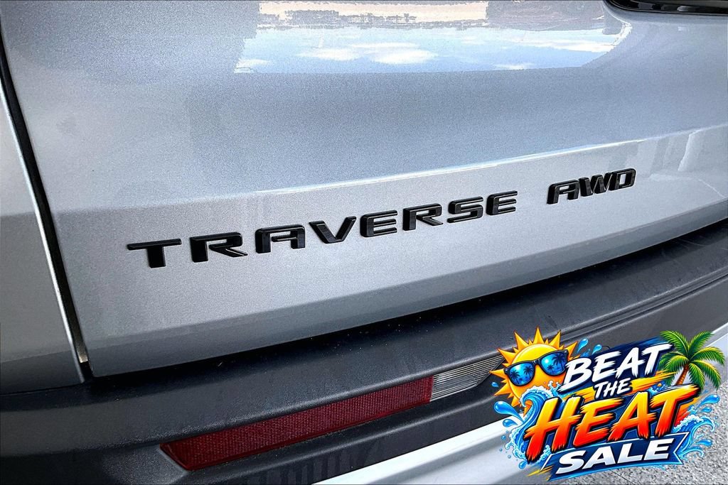 Used 2025 Chevrolet Traverse Z71 AWD/4WD image 38