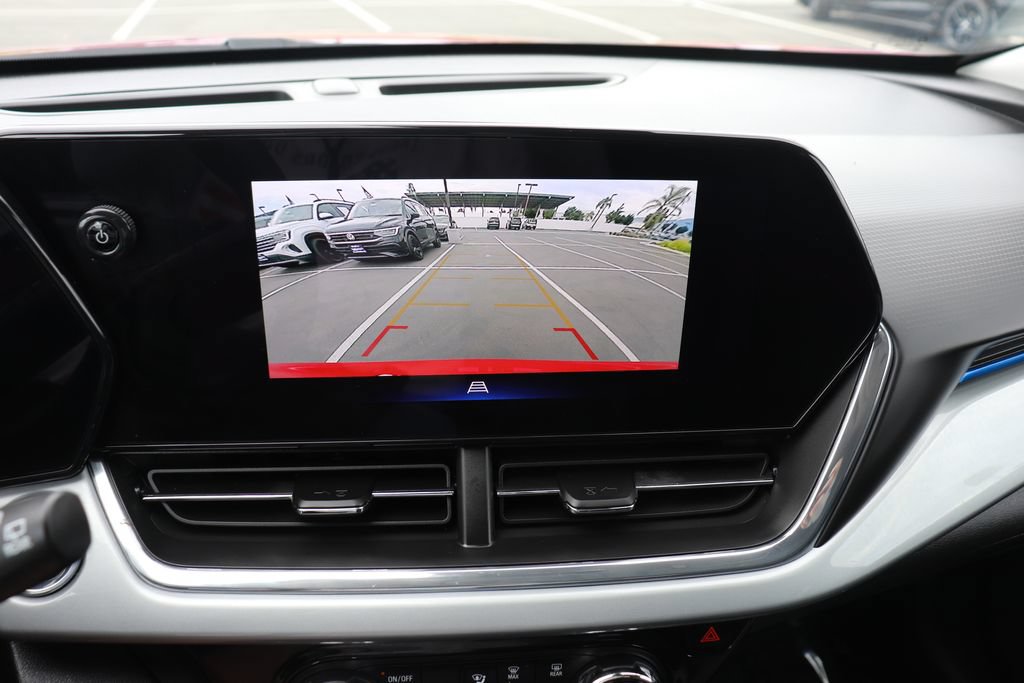 Used 2026 Chevrolet Trax LT FWD image 26