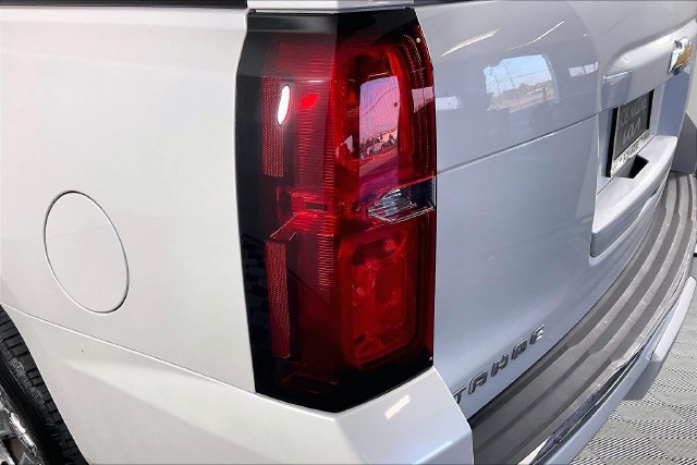 Used 2017 Chevrolet Tahoe Premier AWD/4WD image 21
