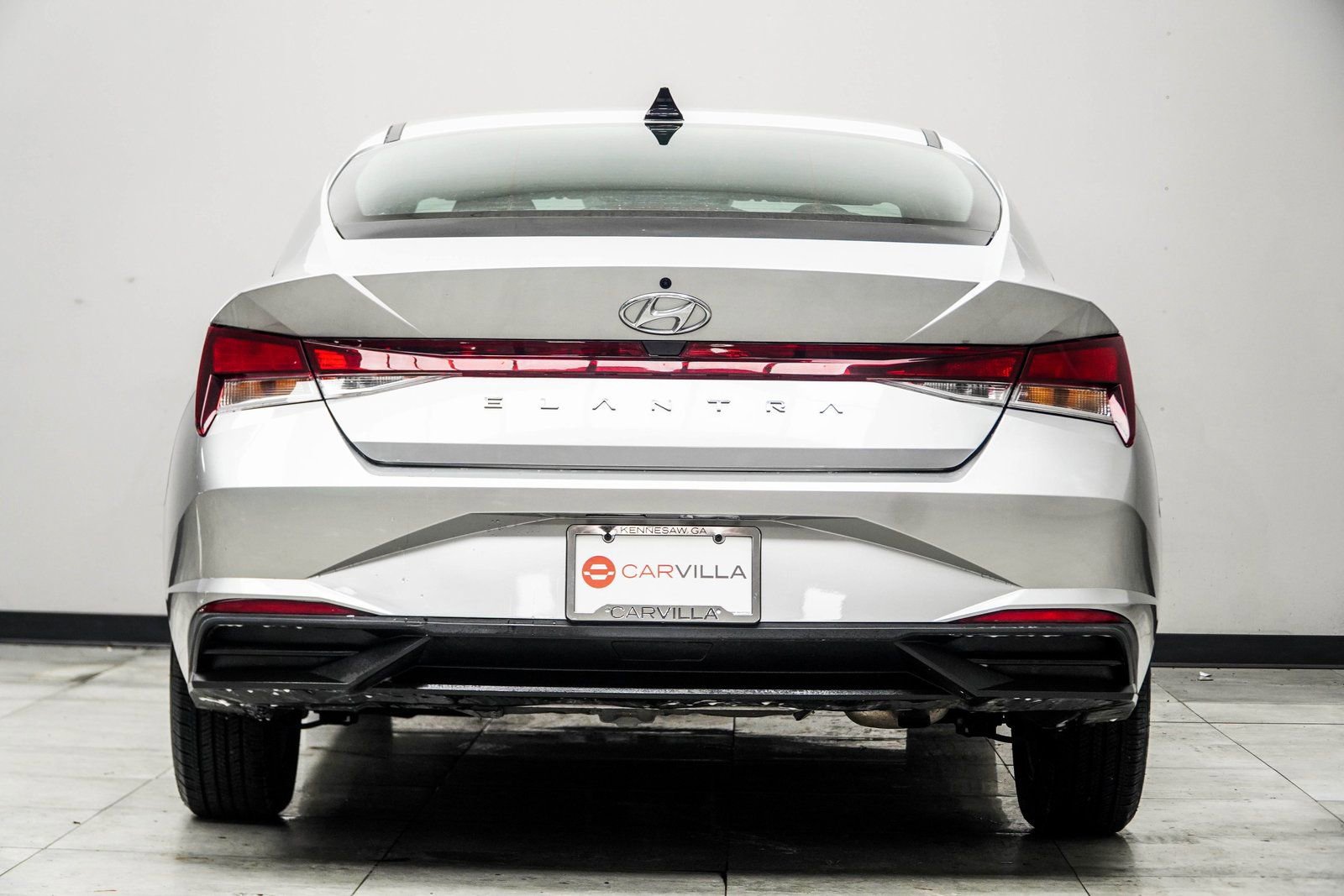 Used 2021 Hyundai Elantra SE image 10