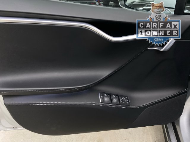 Used 2016 Tesla Model S AWD image 25