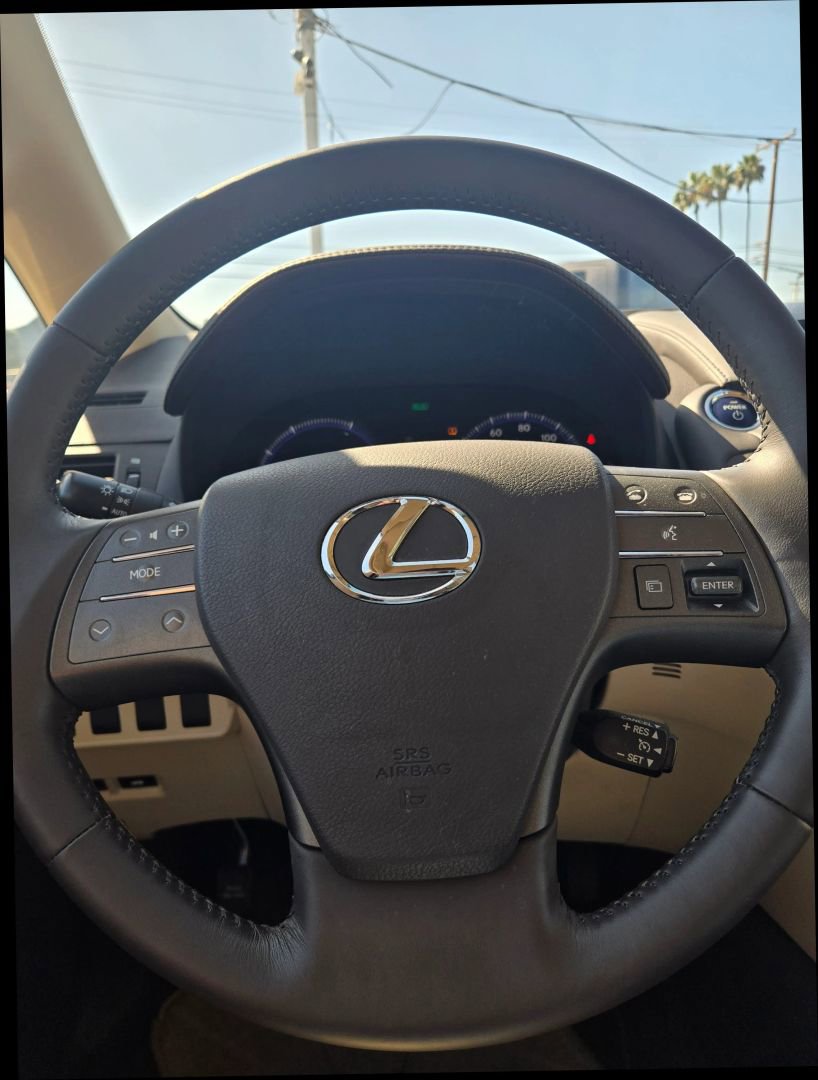 Used 2011 Lexus HS 250h image 19