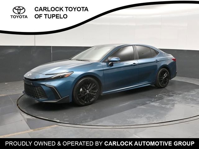 Used 2025 Toyota Camry SE