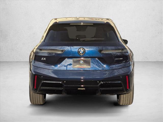 New 2026 BMW iX xDrive60 image 8