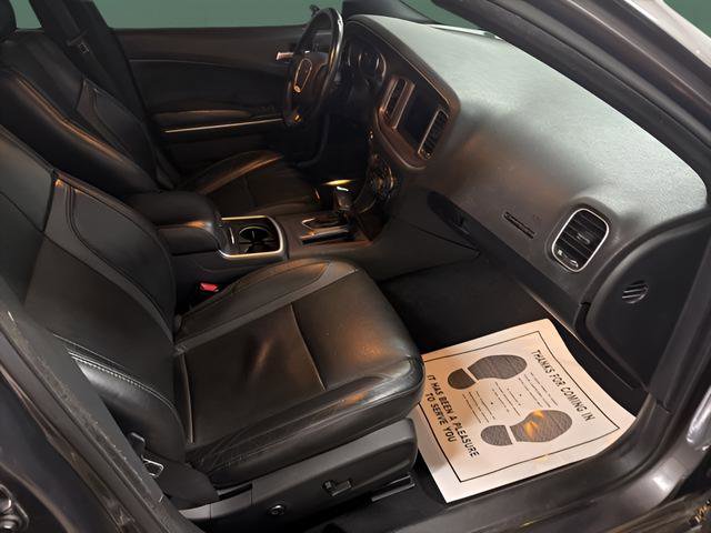 Used 2021 Dodge Charger SXT w/ Leather Interior Group RWD image 14