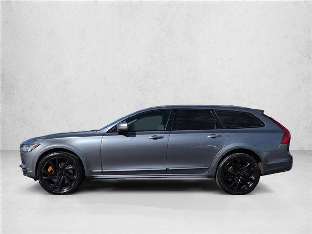 Used 2018 Volvo V90 T6 Cross Country image 9