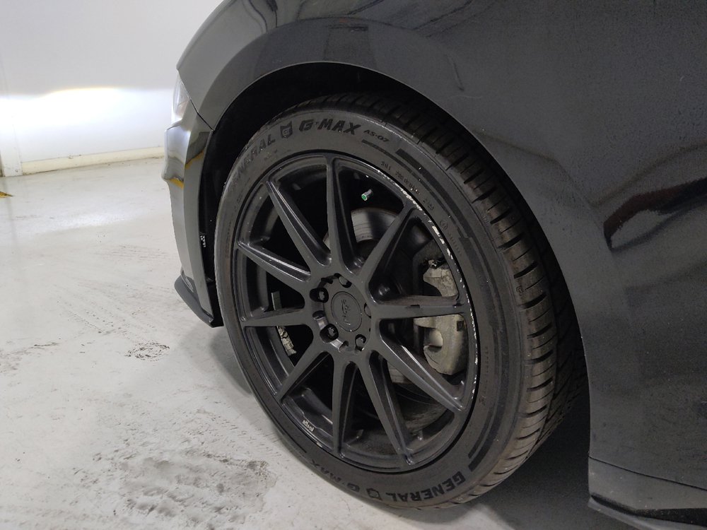Used 2019 Ford Mustang Coupe RWD image 31