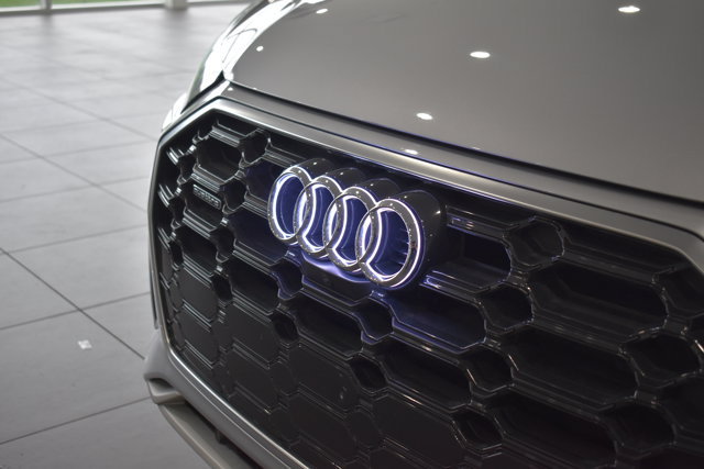Used 2023 Audi Q5 2.0T Premium Plus AWD/4WD image 3