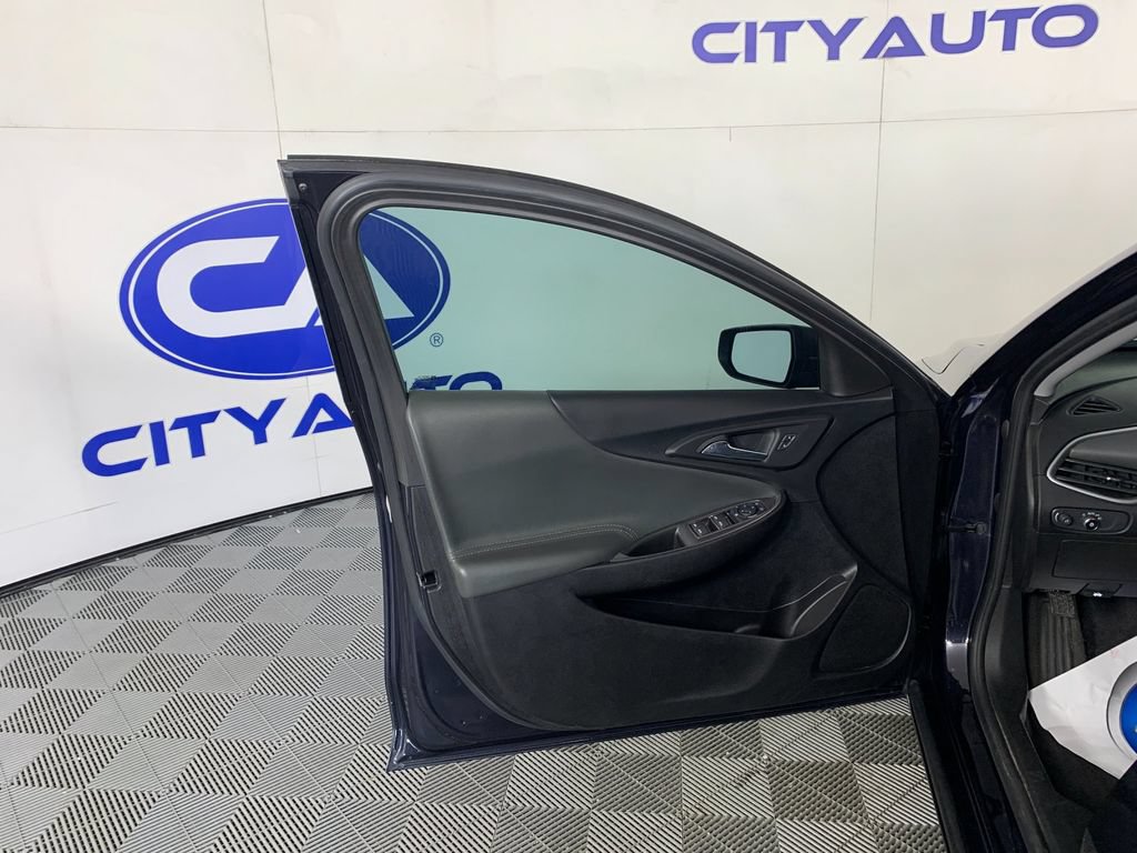 Used 2022 Chevrolet Malibu LS w/ LPO, Convenience Package 2 FWD image 13