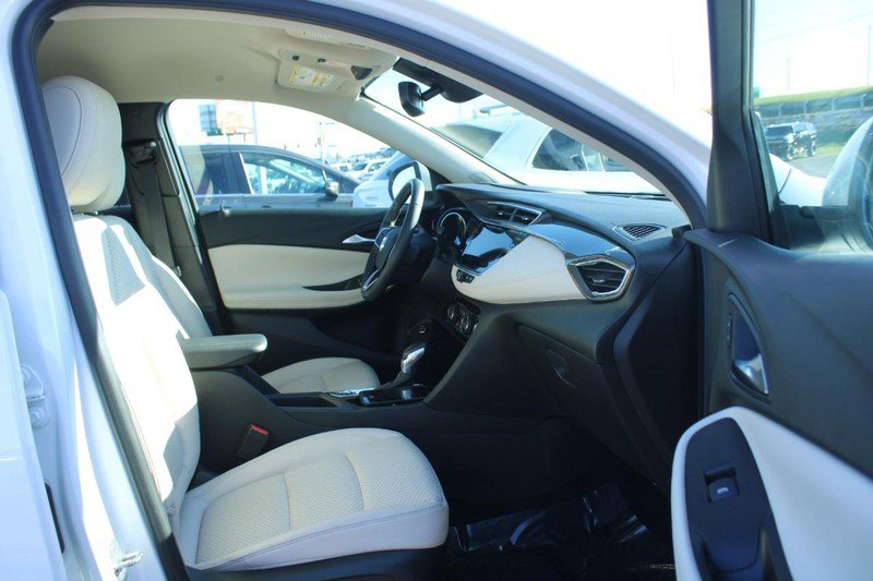 Used 2020 Buick Encore GX Essence w/ Advanced Technology Package image 12