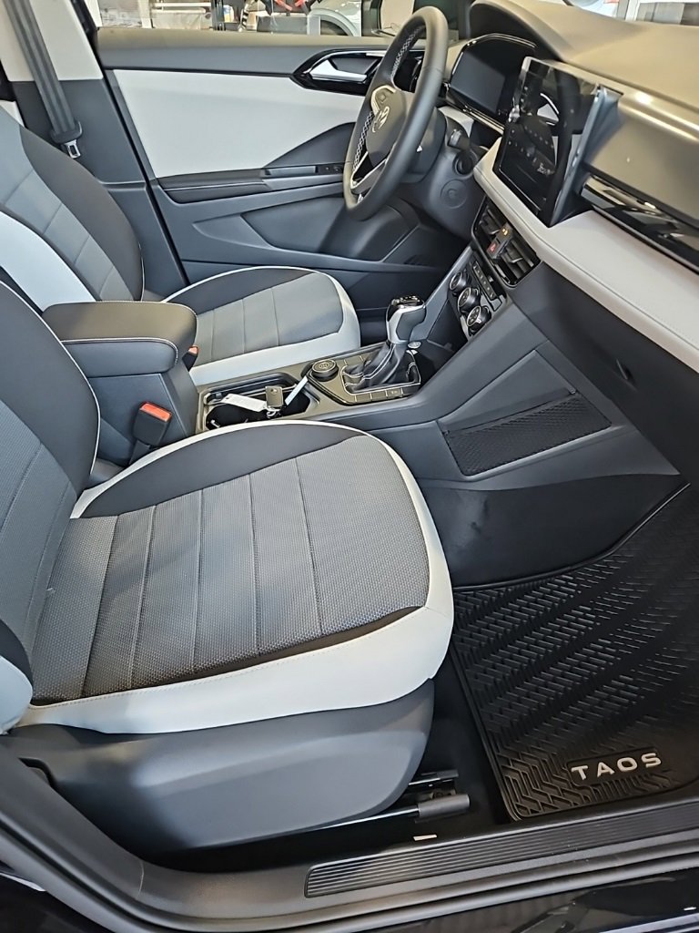 New 2026 Volkswagen Taos S image 13