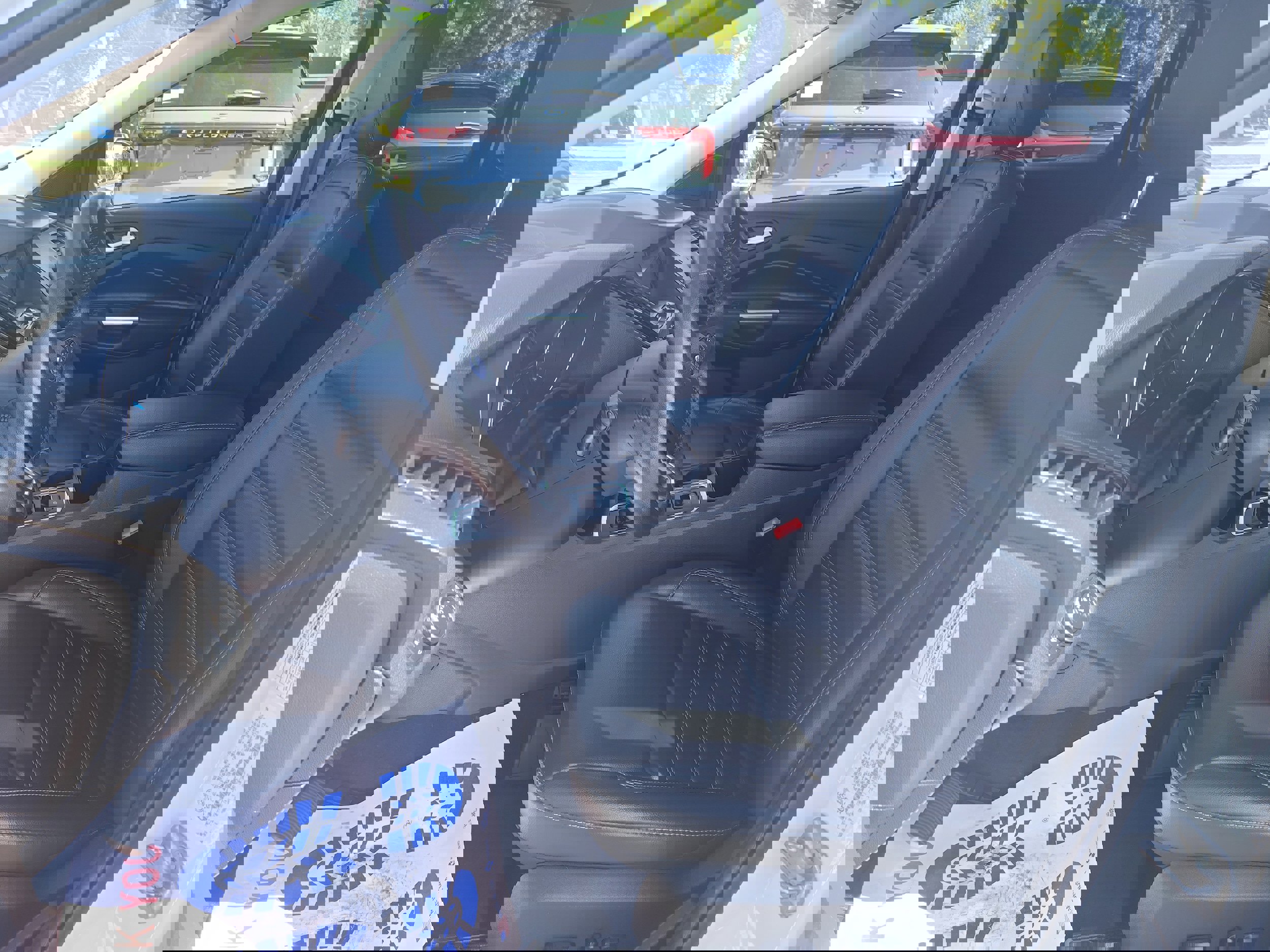 Used 2019 Ford Escape SEL image 13