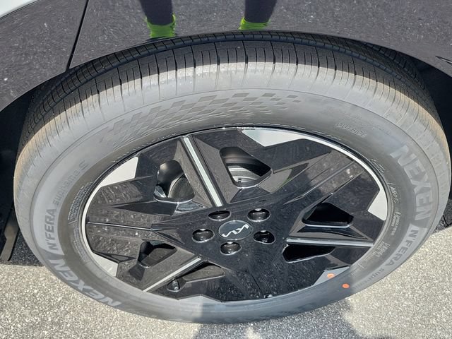 New 2026 Kia EV6 Wind RWD image 19