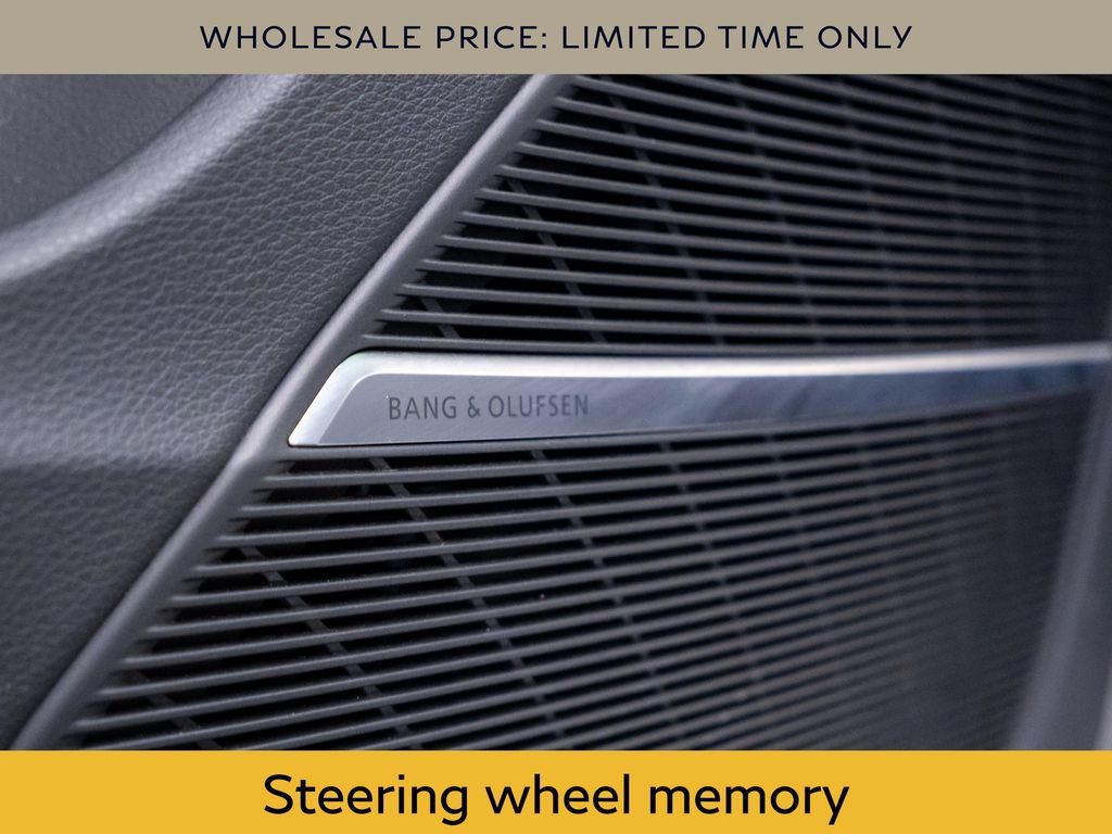 Used 2025 Audi Q7 2.0T Premium Plus w/ Premium Plus Package AWD/4WD image 13